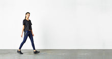 ADAY neoprene black tshirt fashion zip. Technical apparel.