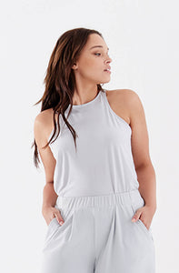 Active silk tank with high next and pleat in the back - technical apparel by ADAY