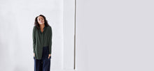 Technical button down shirt with side slits, bonded seams + gunmetal snaps